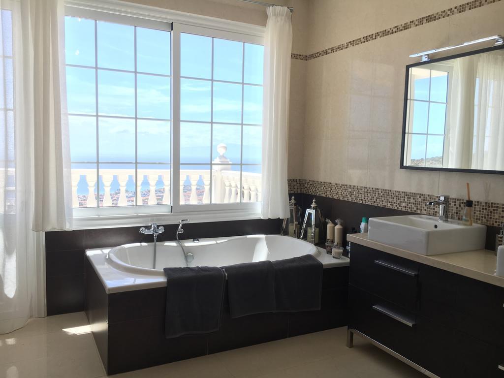 אדחה Villa Sunset View Tenerife מראה חיצוני תמונה